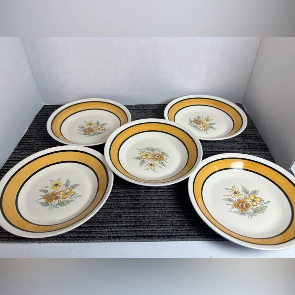 Vintage Underglazed Grand Bahama Japan 4907 Soup bowls 5 Hand Painted Stone Ware